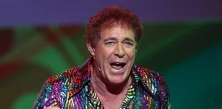 Barry Williams