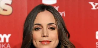 Eliza Dushku