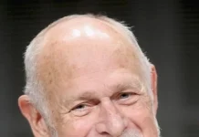 Gerald McRaney