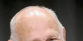 Gerald McRaney