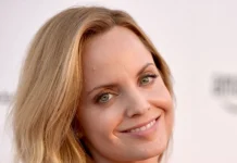 Mena Suvari