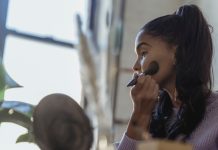 Este fondul de ten cel mai important produs de make-up? Afla raspunsul specialistilor!