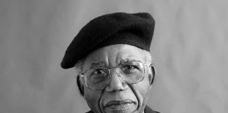 Chinua Achebe – Lumea se destramă