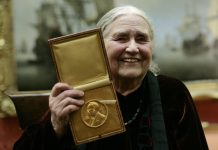 Doris Lessing – Carnetul auriu